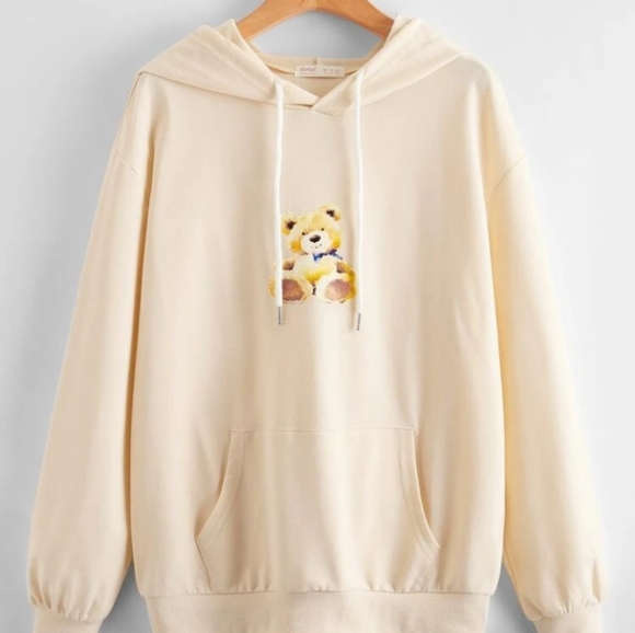 ROMWE Tops - HP❤☆Pullover hoodie with bear graphic